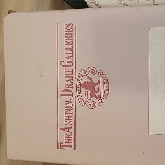 NWT "Mary Mary Quite Contrary" Mother Goose Porcelain Doll - Picture 8 of 16